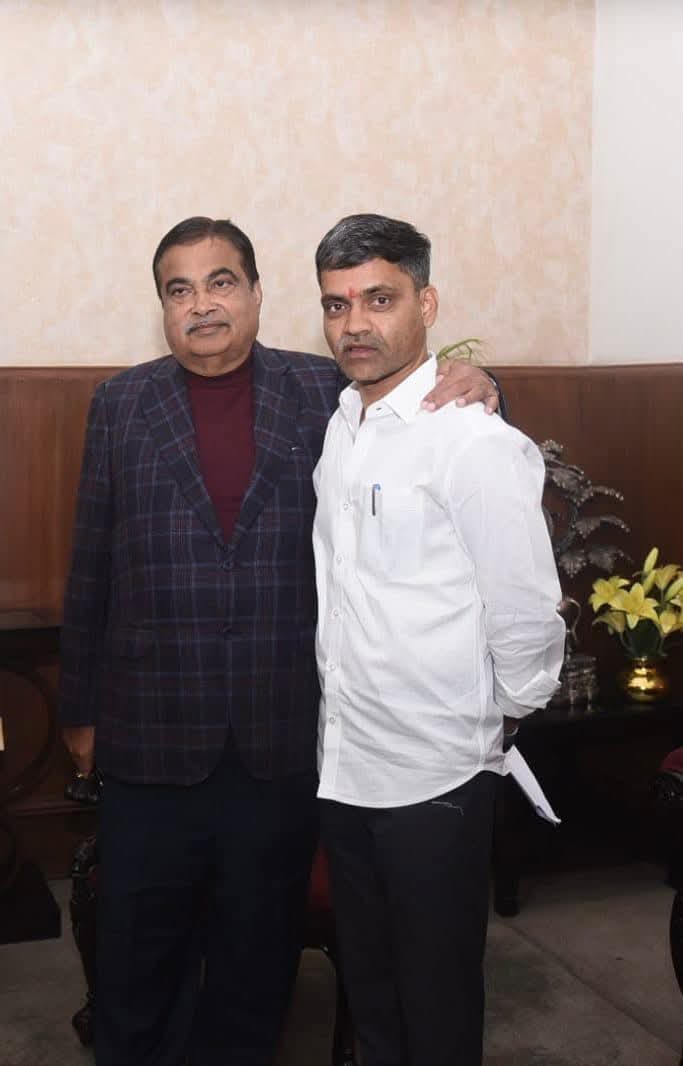 32e39920-e659-44f5-838e-4a46f897f185