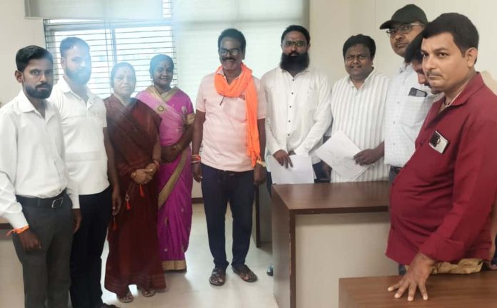 2f049d9b-6c97-47cb-a339-8f874356f109