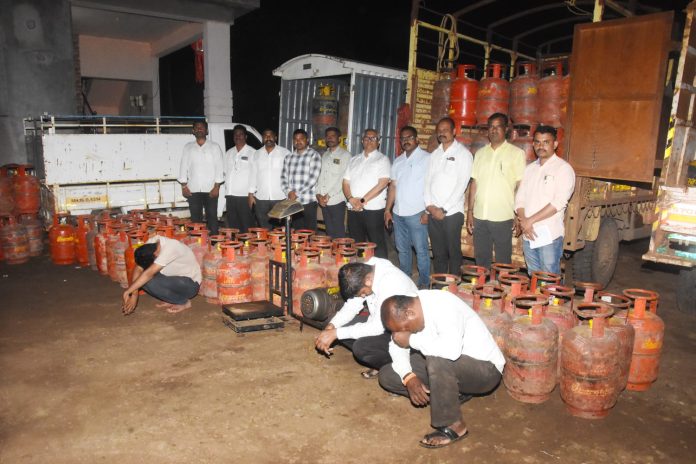 WhatsApp Image 2025-10-30 at 12.23.20_e5b17fdf