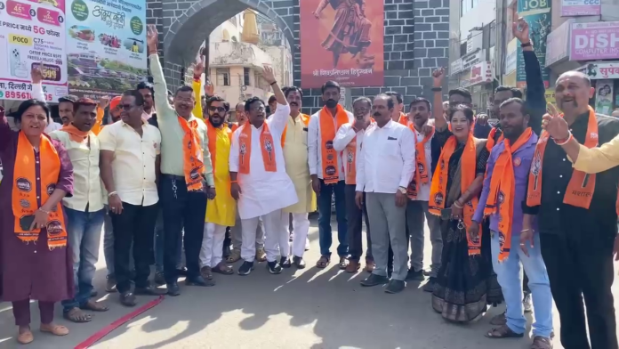 vlcsnap-2025-12-24-18h00m46s323